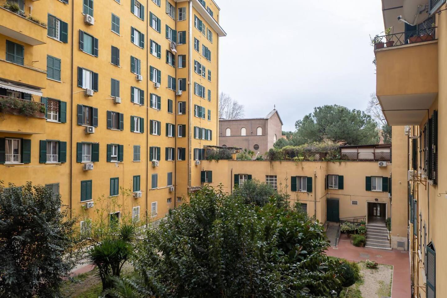 Caracalla In Apartment Rom